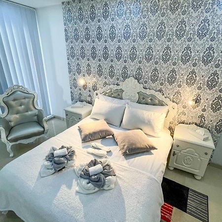 Apartament In Ta' Xbiex 3Br- 3 Min Yatch Marina Msida Kültér fotó