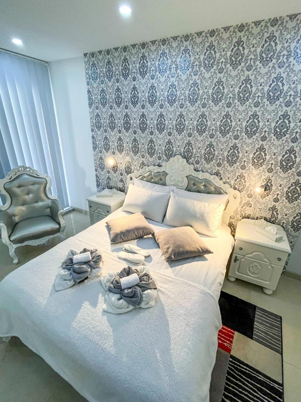 Apartament In Ta' Xbiex 3Br- 3 Min Yatch Marina Msida Kültér fotó