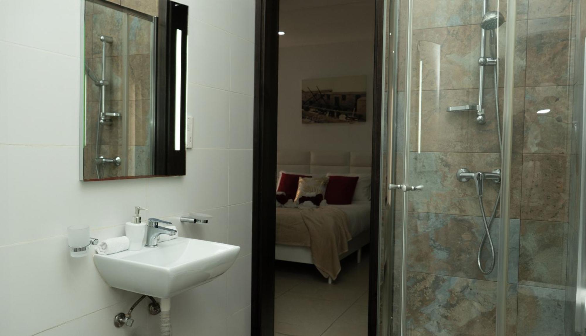 Apartament In Ta' Xbiex 3Br- 3 Min Yatch Marina Msida Kültér fotó